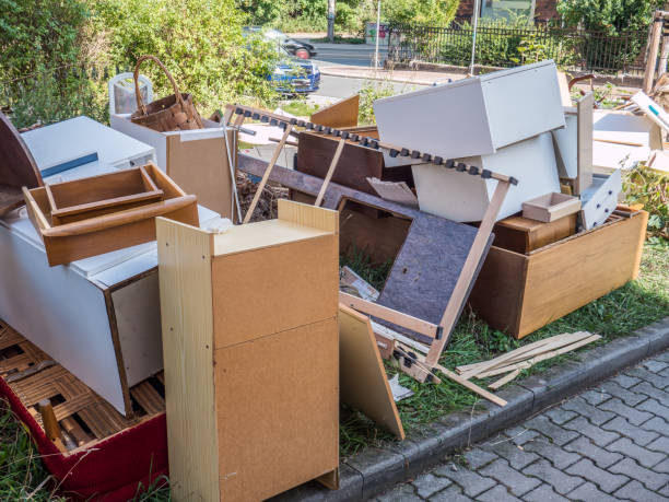 Best Yard Waste Removal  in Olivet, TN